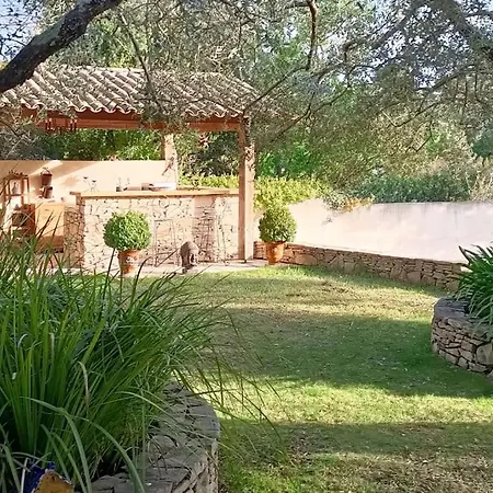 6 Pers. Arboree, Piscine Et Climatisation * Nîmes