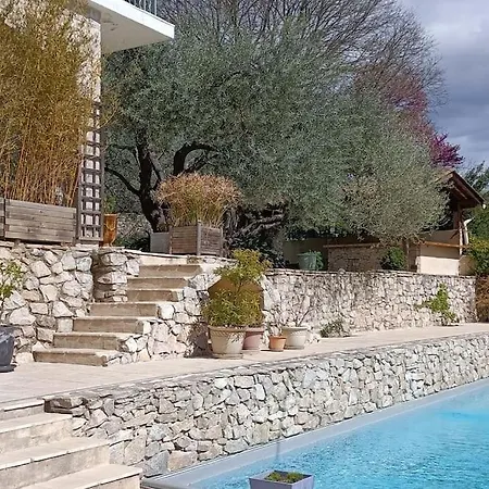 6 Pers. Arboree, Piscine Et Climatisation *